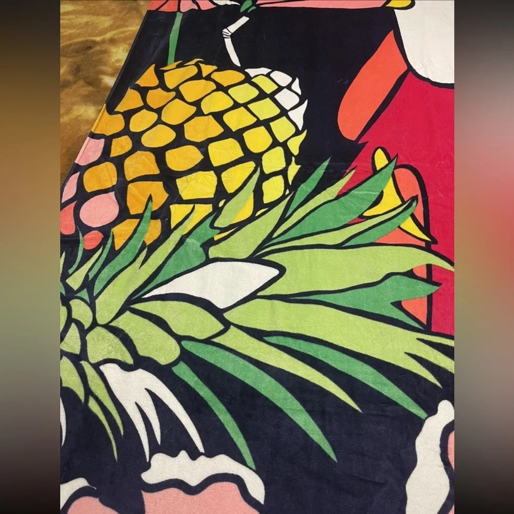 NWT Vera Bradley Beach Towel Toucan Party NWT